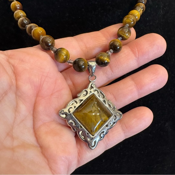 TIGERS EYE Stone Beaded NECKLACE Vtg Brown Dangle Pierced EARRINGS Set - Picture 3 of 16